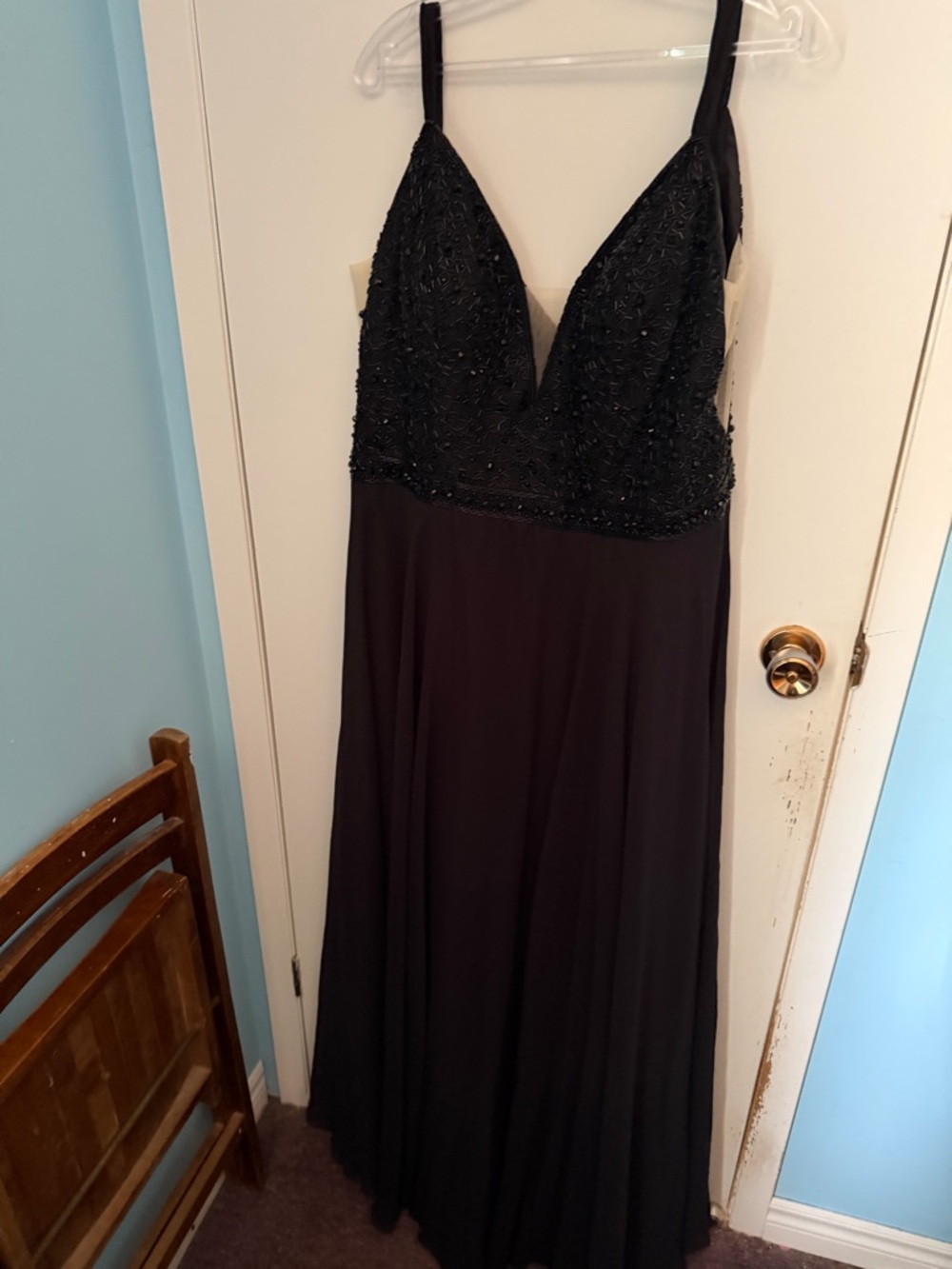 Source Unknown Black Beaded V-Neck Prom Gown with Spaghetti Straps